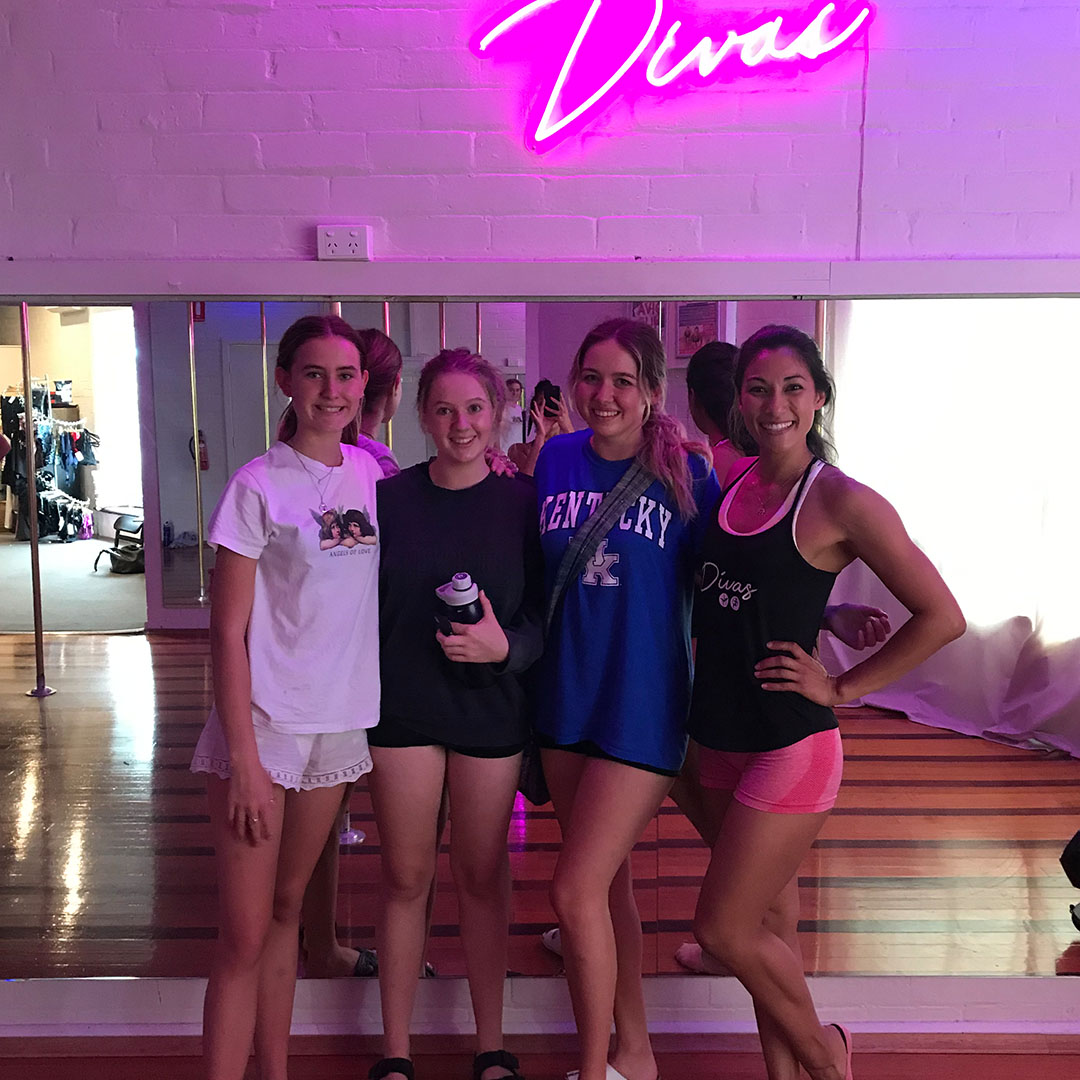 Class Pictures TeenPole.